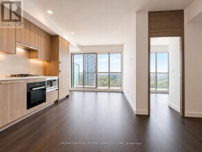 Building Photo - 18 Esther Shiner Blvd