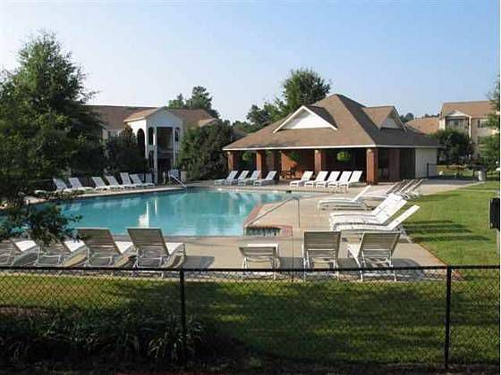 Building Photo - 180 Wexford Dr