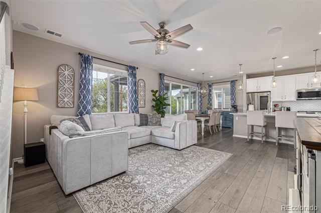 Foto principal - 10433 Yosemite St