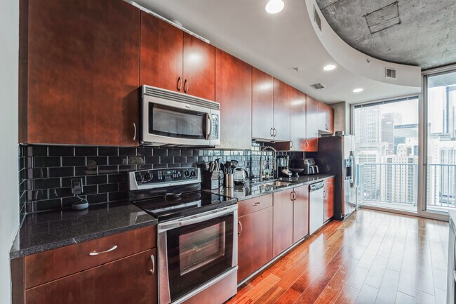Foto del edificio - 400 W Peachtree St NW