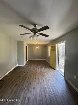 Building Photo - 3222 Beatrice Dr