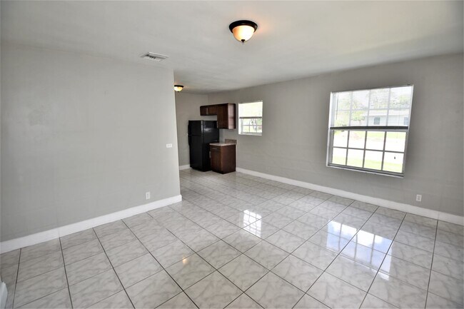 Building Photo - 38 Tortuga Rd