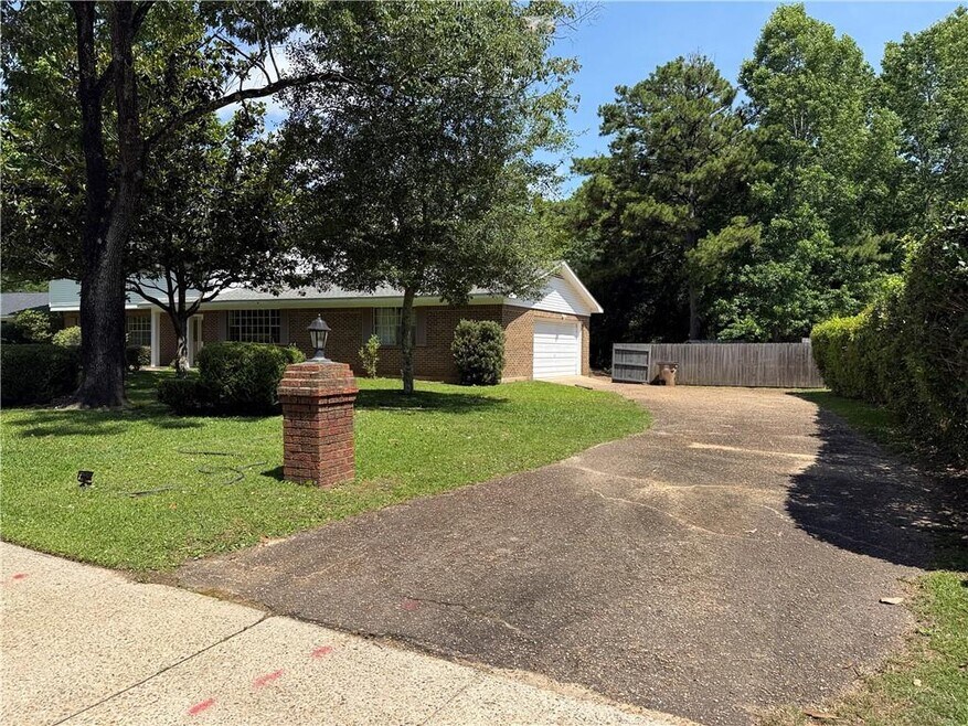 3512 Shadowwood Ct