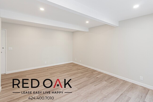 Building Photo - 1375 W San Bernardino Rd