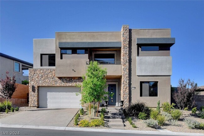 Building Photo - 10312 Green Ember Dr