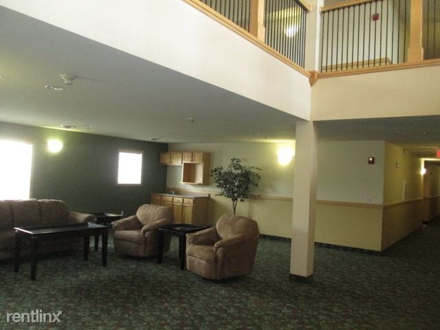 Building Photo - 1 br, 1 bath  - 4600 S Washington St