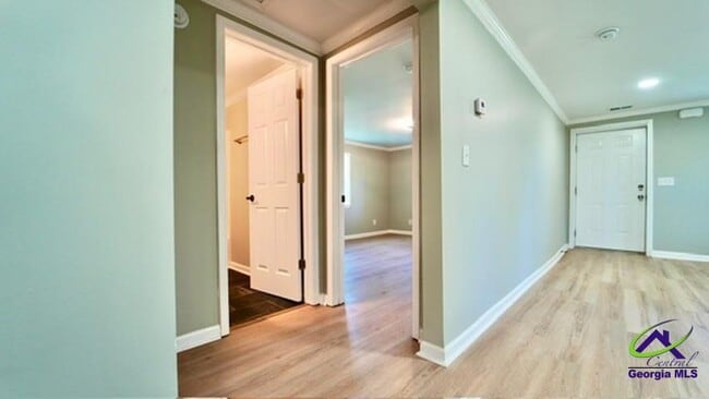 Building Photo - 311 S 2nd St