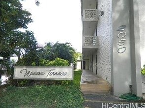 Building Photo - 2050 Nuuanu Ave