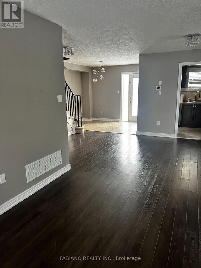 Photo du bâtiment - 9 Admiral Crescent