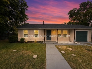 Building Photo - 408 Lanola Ct