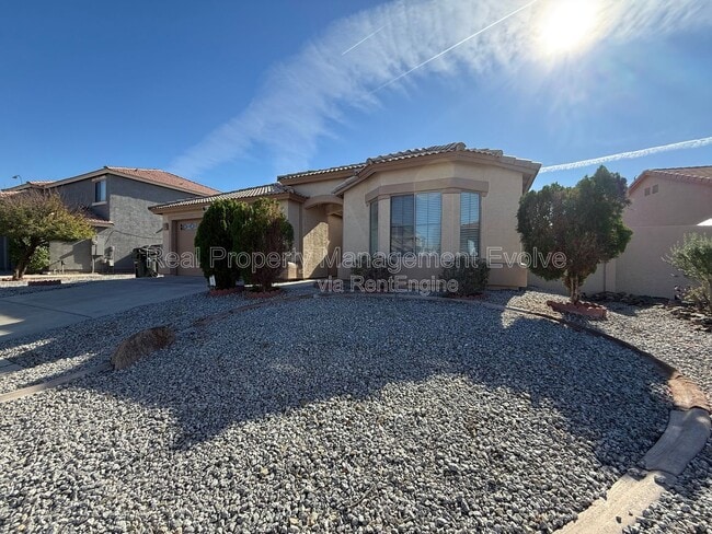 Foto del edificio - 9907 West Riverside Avenue