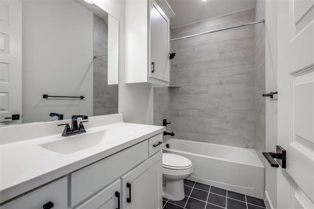 Foto del edificio - 4621 White Oak Ln