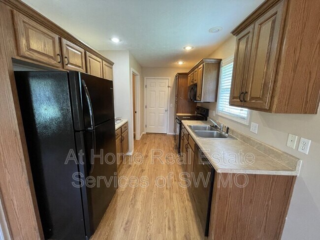 Foto del edificio - 3222 W Wick St
