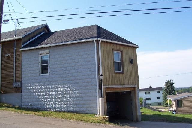 Building Photo - 15 N Third St