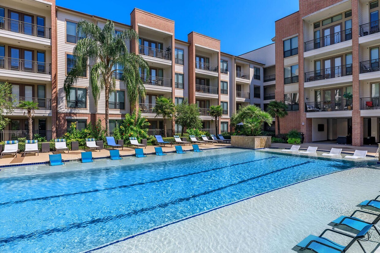 San Antigua 15300 Cutten Rd Houston, TX