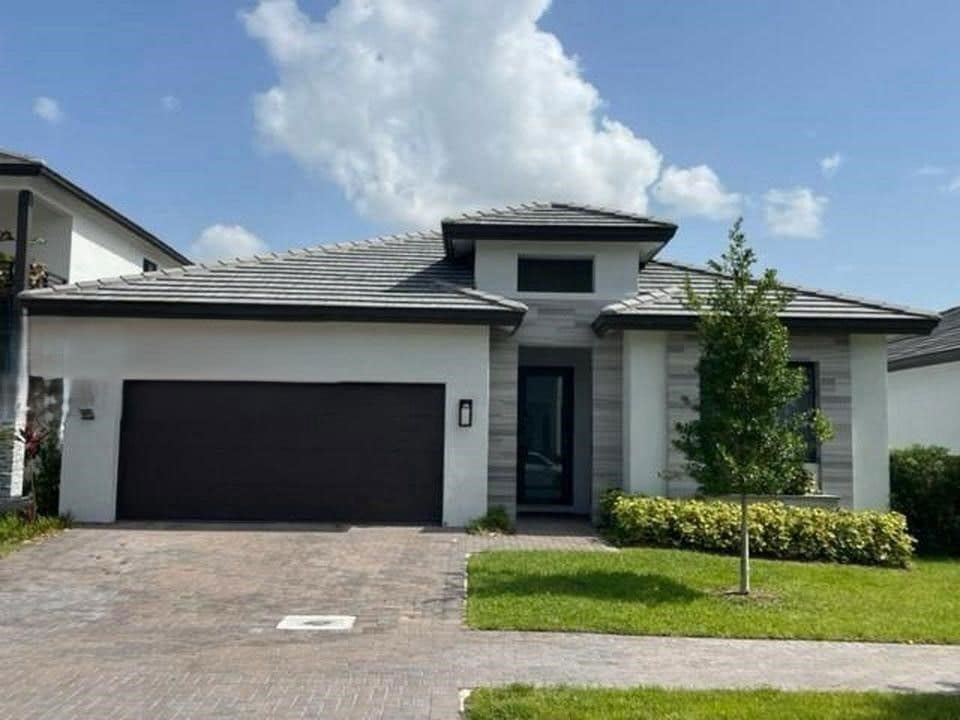 Photo - 8195 Northwest 45th Street, Doral, FL 33166 - 4 BR 3 BA Single-Family Home
