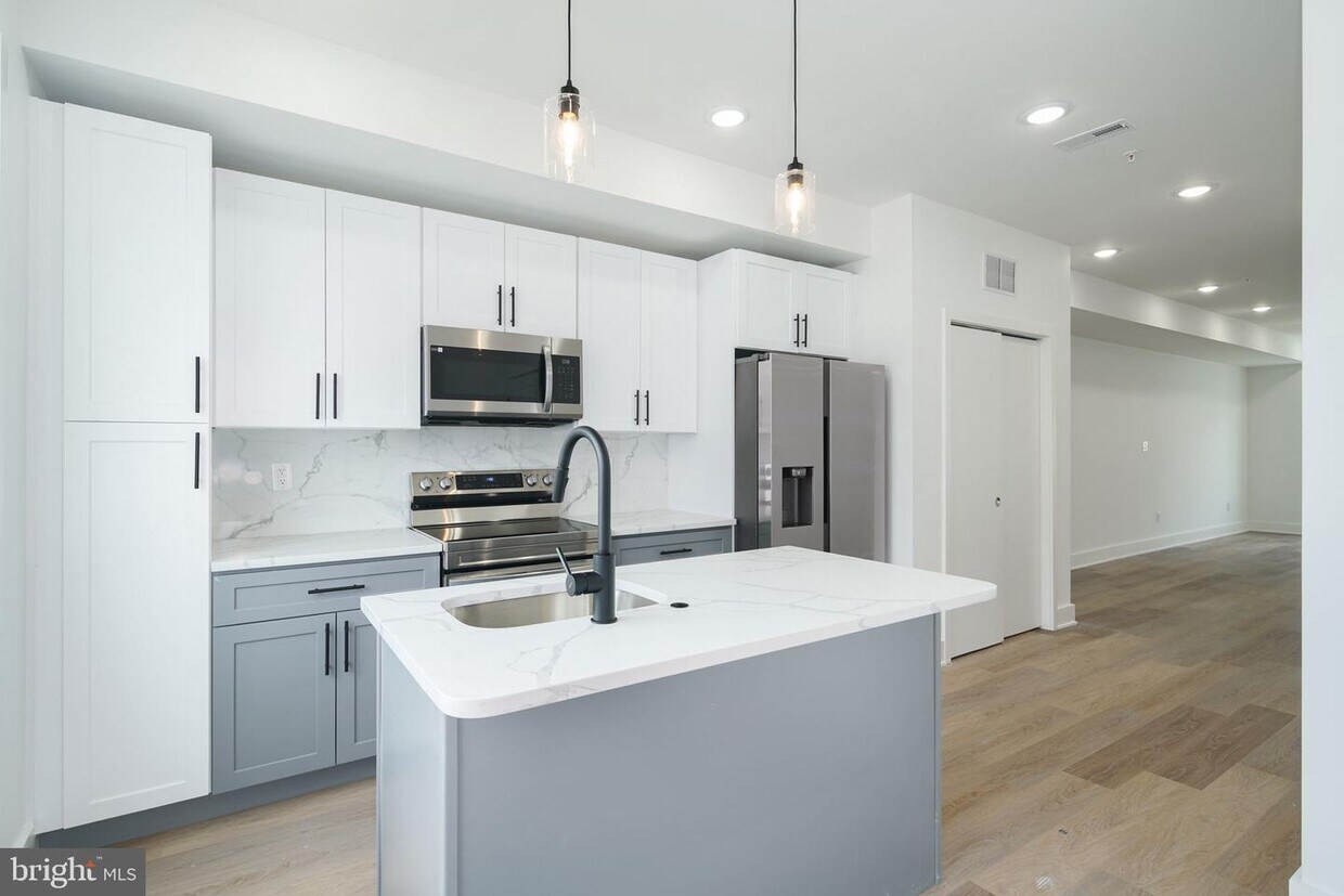 2543 N Howard St Unit 2, Philadelphia, PA 19133 Apartment for Rent in