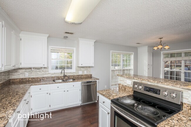 Foto del edificio - 212 Ashley Crest Drive, Columbia, SC, 29229