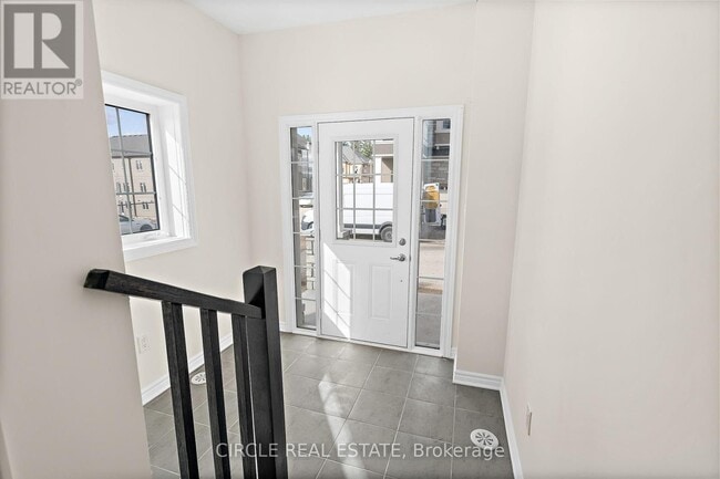 Photo du bâtiment - 305-305 Garner Rd
