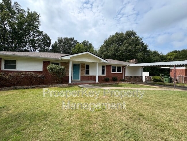 Building Photo - 748 Barrett Ave