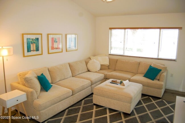 Foto del edificio - 143 Ocean Park Ln