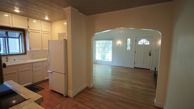Foto del edificio - 1216 N 8th St