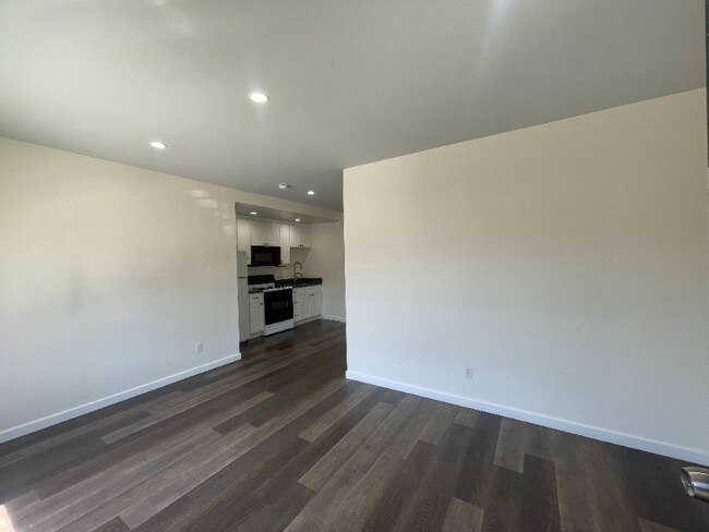 Foto del edificio - 2033 E 4th St