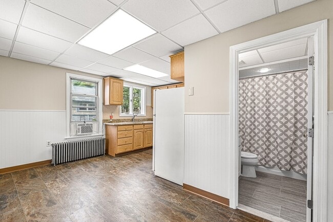 Building Photo - 49 Porter St