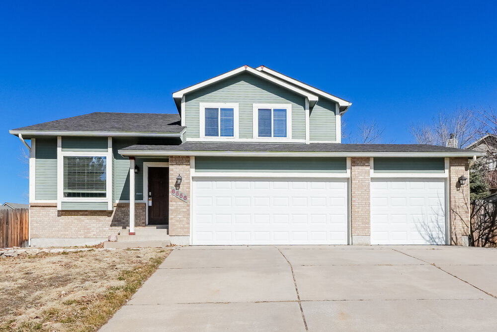Primary Photo - 6556 Peak Vista Cir