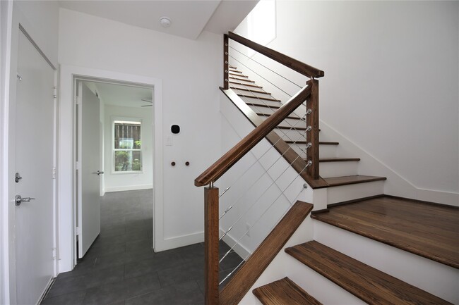 Building Photo - 5711 Kansas St