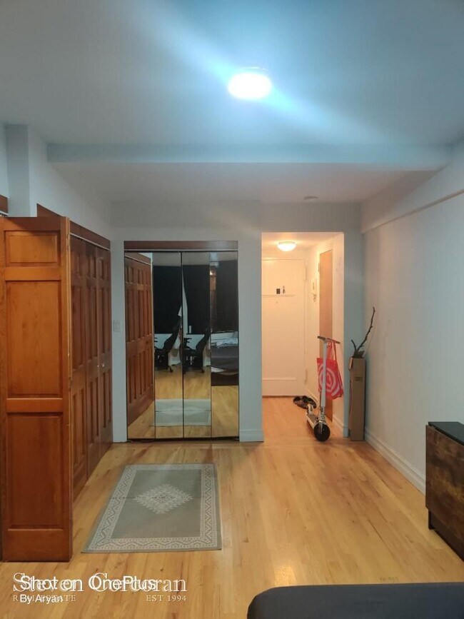 Building Photo - 0 bedroom in New York NY 10017