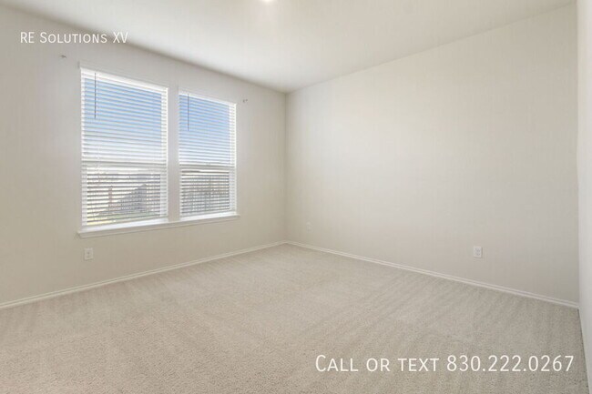 Foto del edificio - 10243 Band Wagon