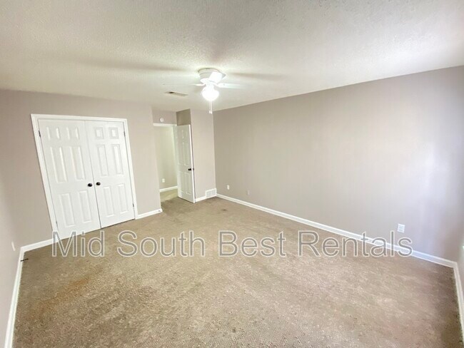 Foto del edificio - 3591 Bishops Gate Dr