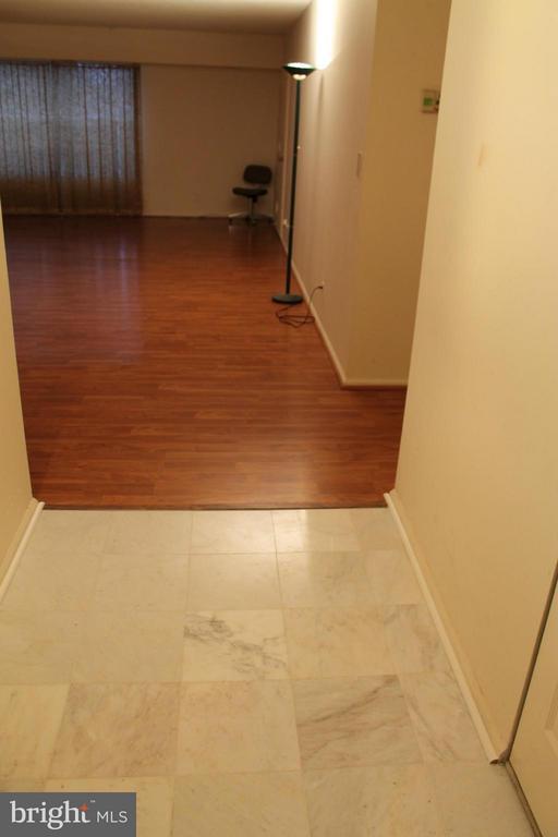 Foto del edificio - 7621 Tremayne Pl