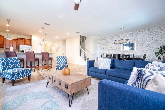 Building Photo - 1416 Moon Valley Dr