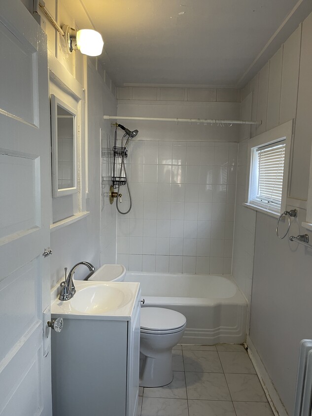 Building Photo - 7400 Rhode Island Ave