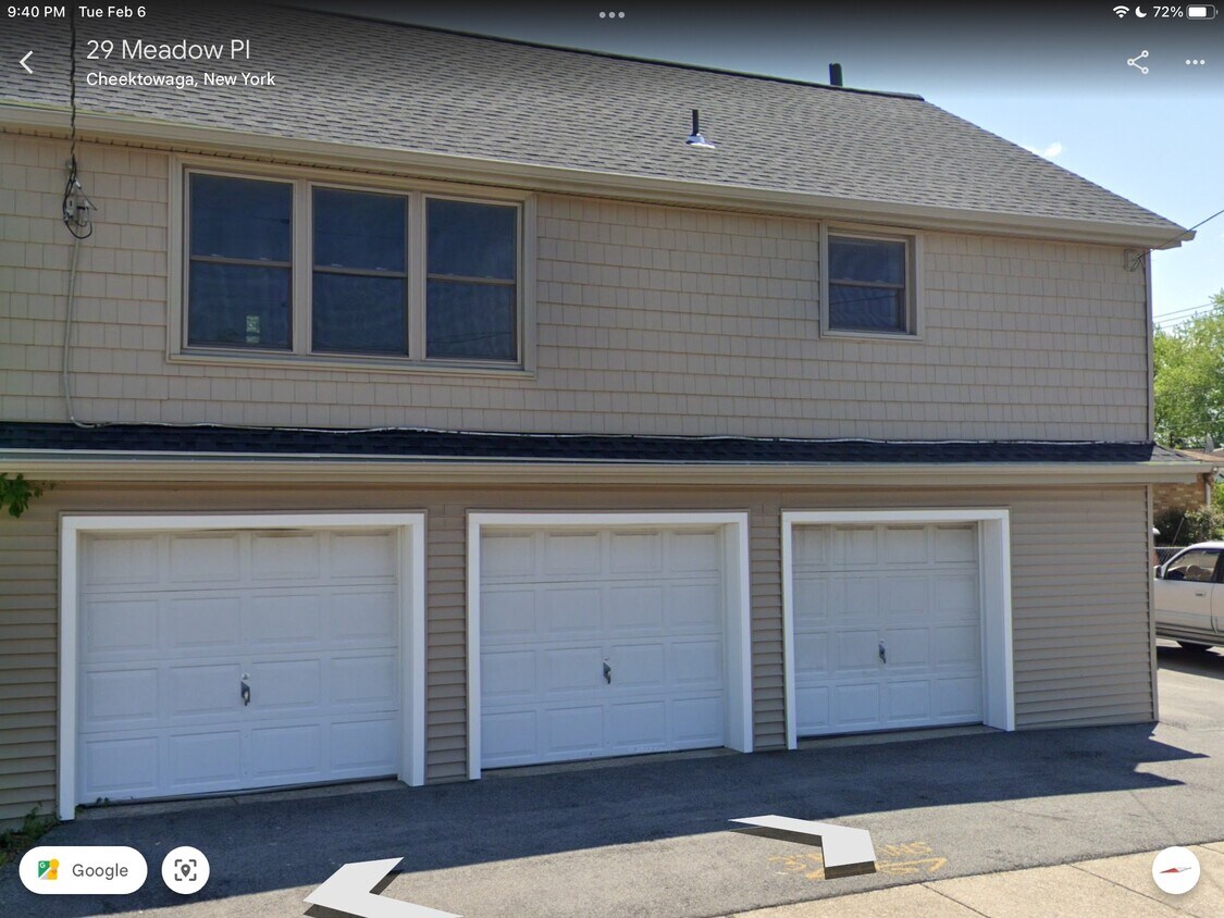 Primary Photo - 400 Cherokee Dr