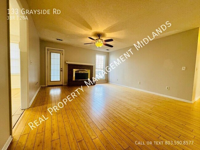 Foto del edificio - 133 Grayside Rd