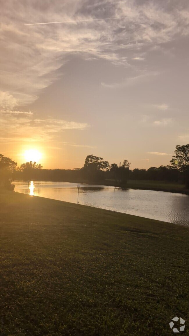International Village Apartments for Rent Lauderhill, FL 33 Rentals