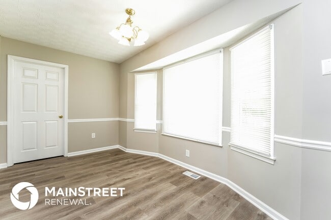 Building Photo - 110 Millcrest Dr