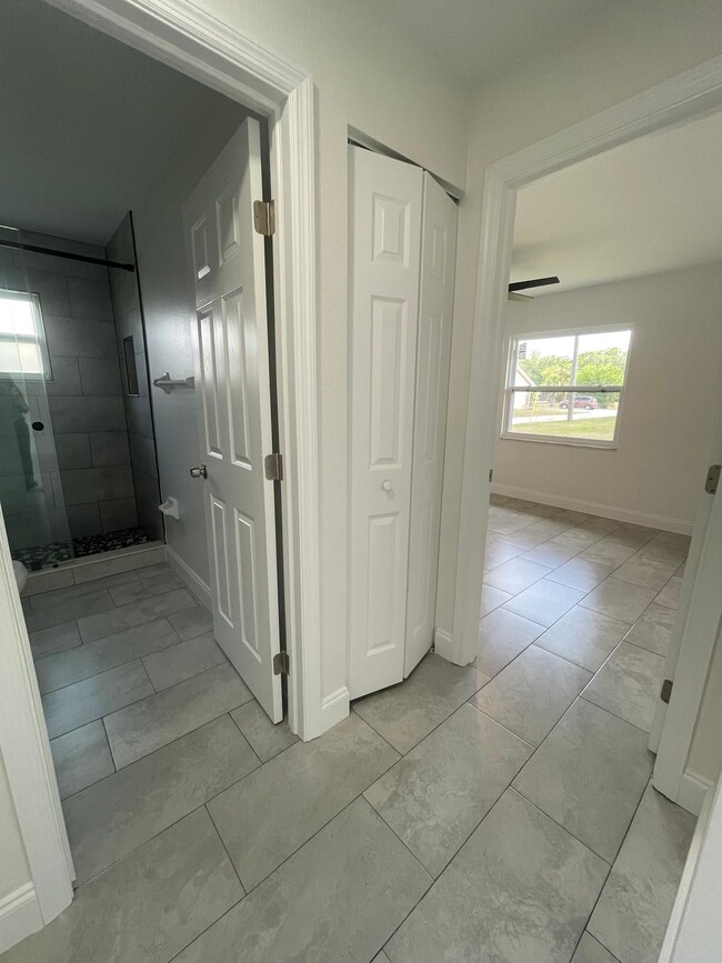Foto del edificio - 3142 Shingle Creek Ct