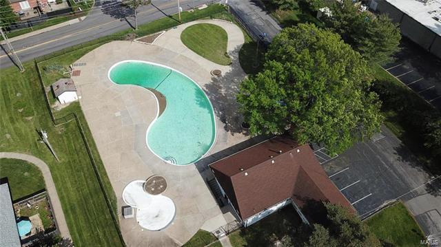 Building Photo - 10427 Briarbend Dr