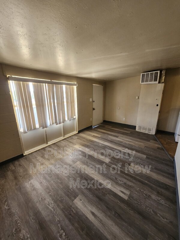 Foto del edificio - 510 N Wall Ave