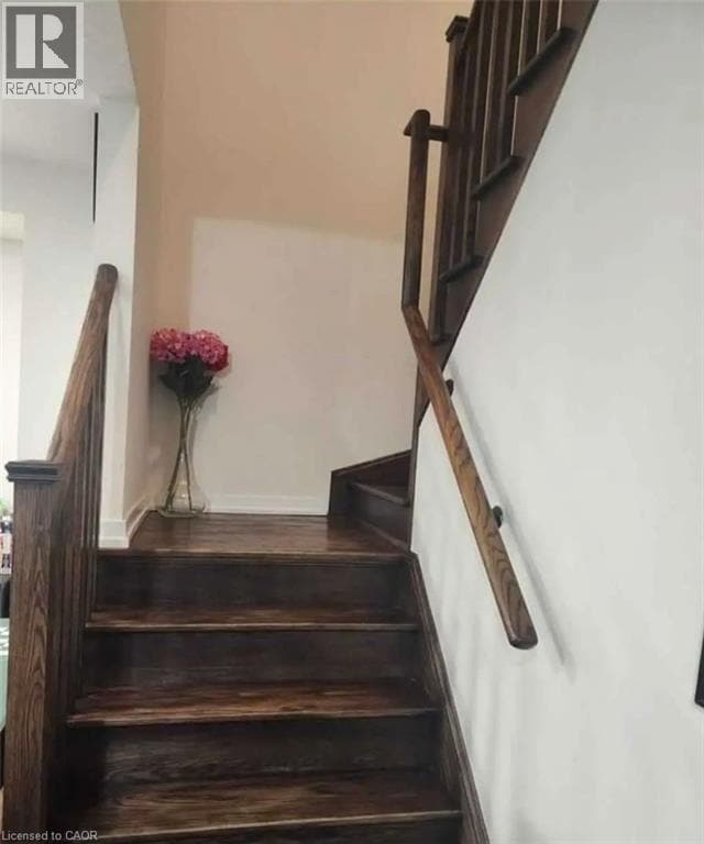 Building Photo - 55 Prestwick St