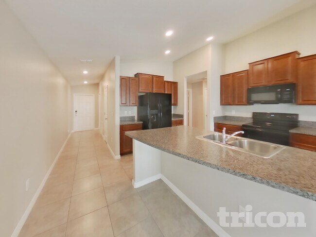 Building Photo - 17235 White Mangrove Dr