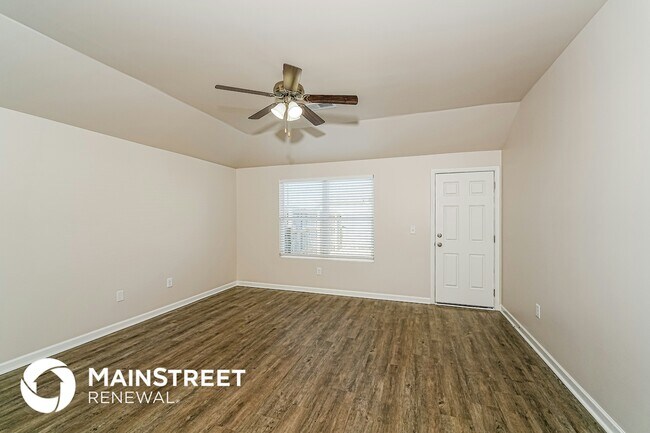 Foto del edificio - 160 Jonathan Dr