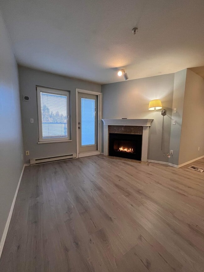 Building Photo - 5977 177B St