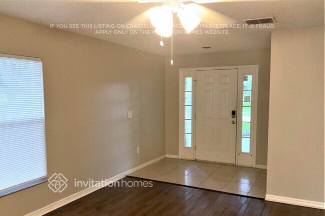 Foto del edificio - 5701 Tanagergrove Way