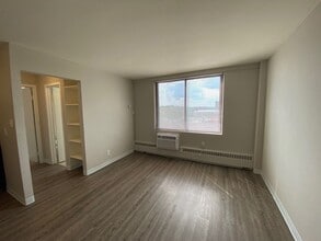 Interior Photo - Loring Park Flats