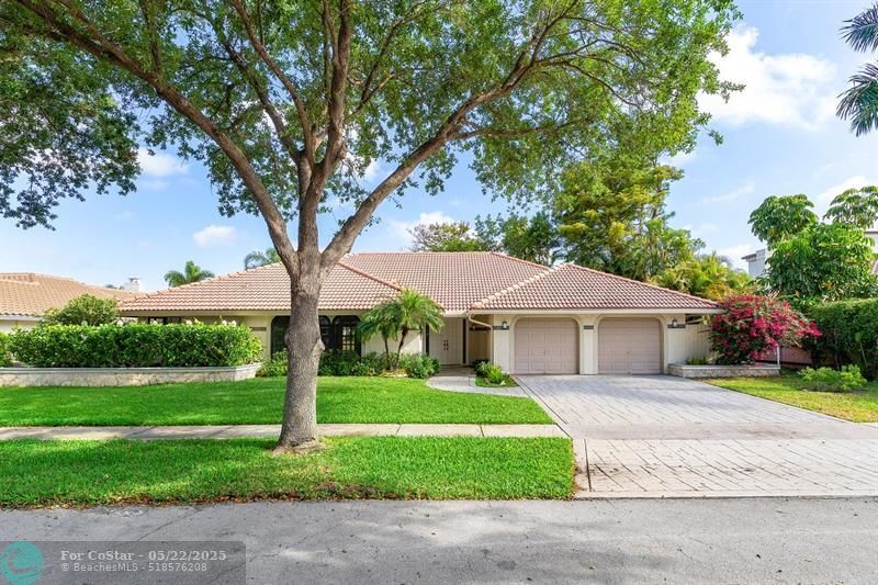 Foto principal - 2715 NW 28th St